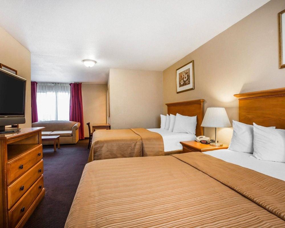 Quality Inn Tracy I-205 מראה חיצוני תמונה
