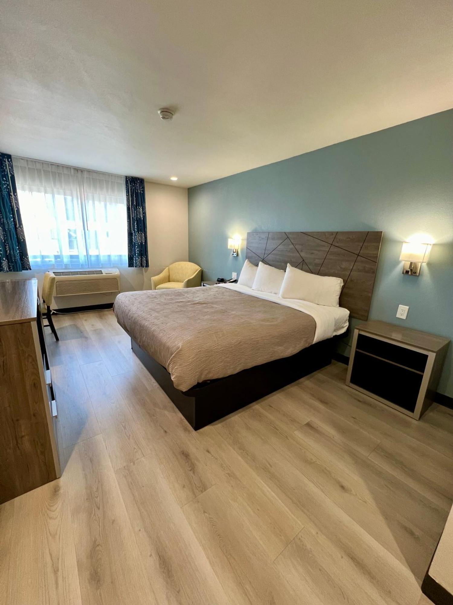 Quality Inn Tracy I-205 מראה חיצוני תמונה
